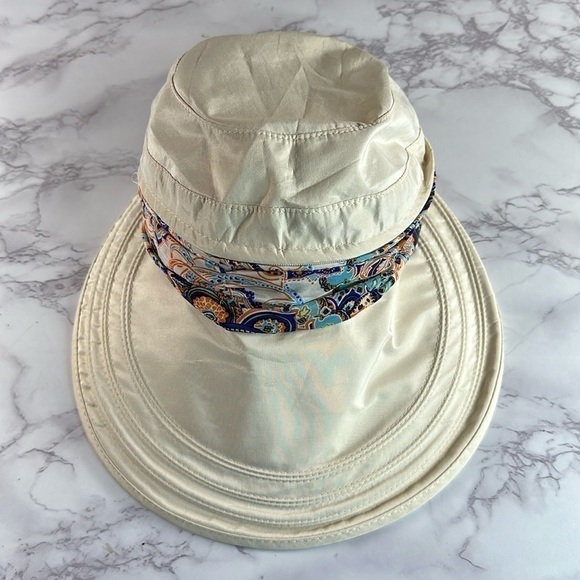 Long Vizor Baseball Cap - Picture 1 of 5